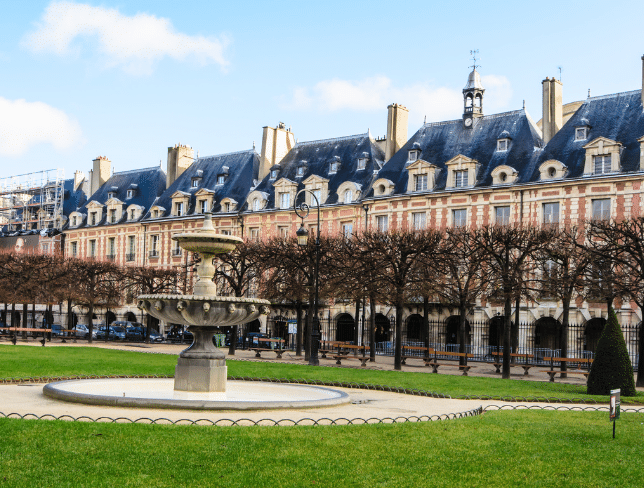 My tour live - visit Quartier du Marais, Paris, France